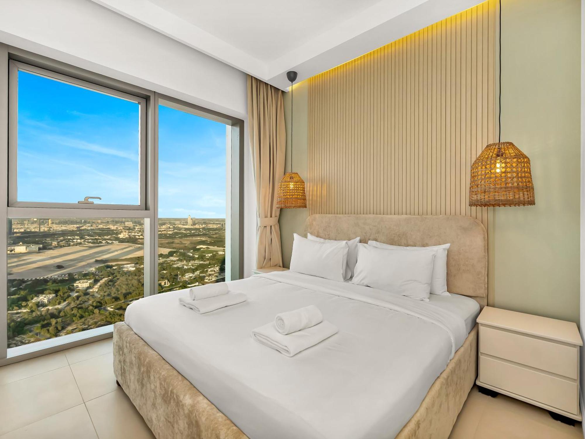 Lively New 2br Located Between Difc & Downtown With Difc View