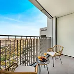 Lively New 2Br Located Between Difc & Downtown With Difc View