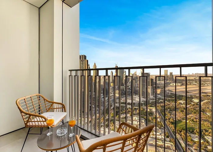 Lively New 2Br Located Between Difc & Downtown With Difc View
