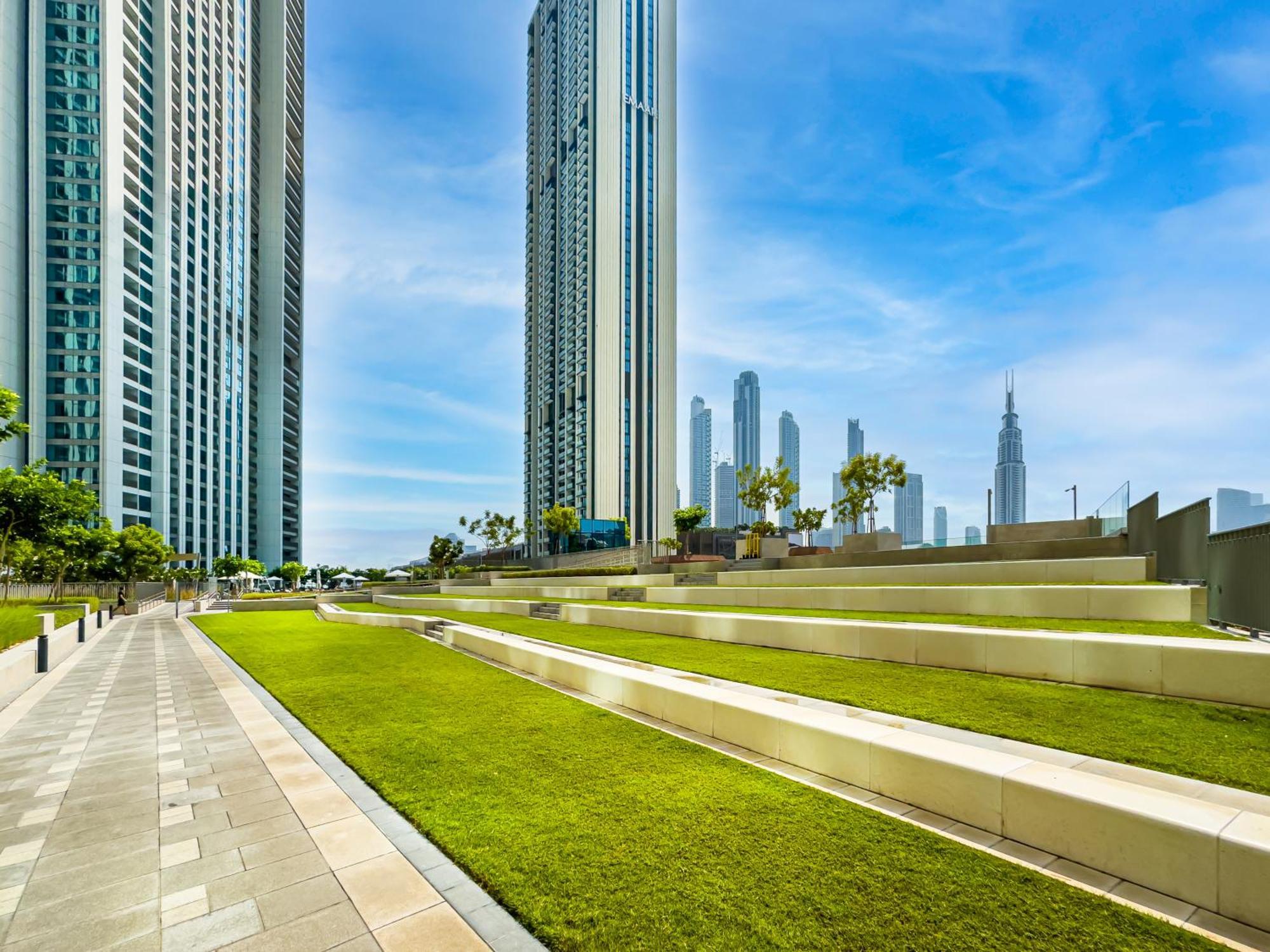 Lively New 2br Located Between Difc & Downtown With Difc View *