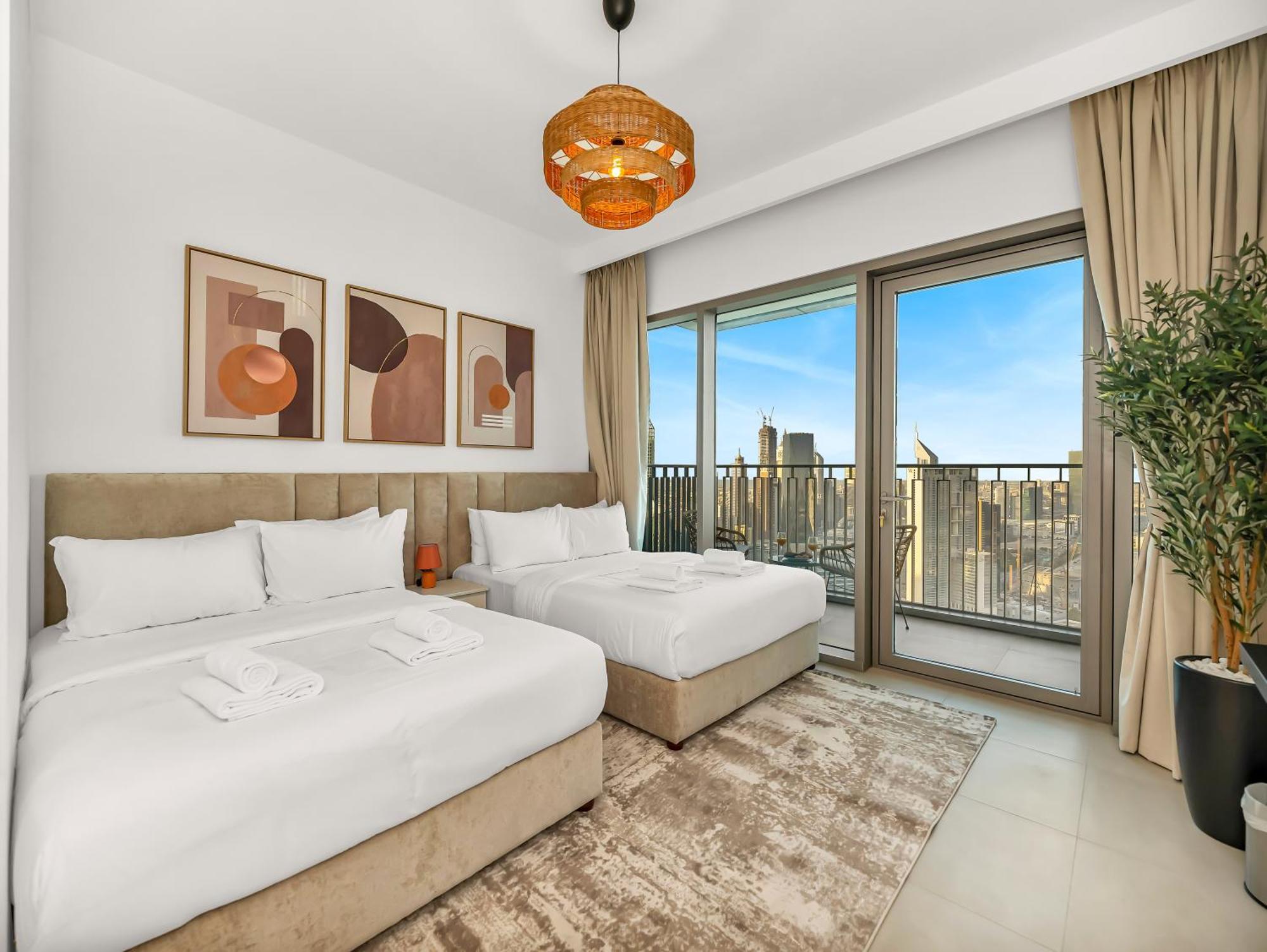 Lively New 2br Located Between Difc & Downtown With Difc View *