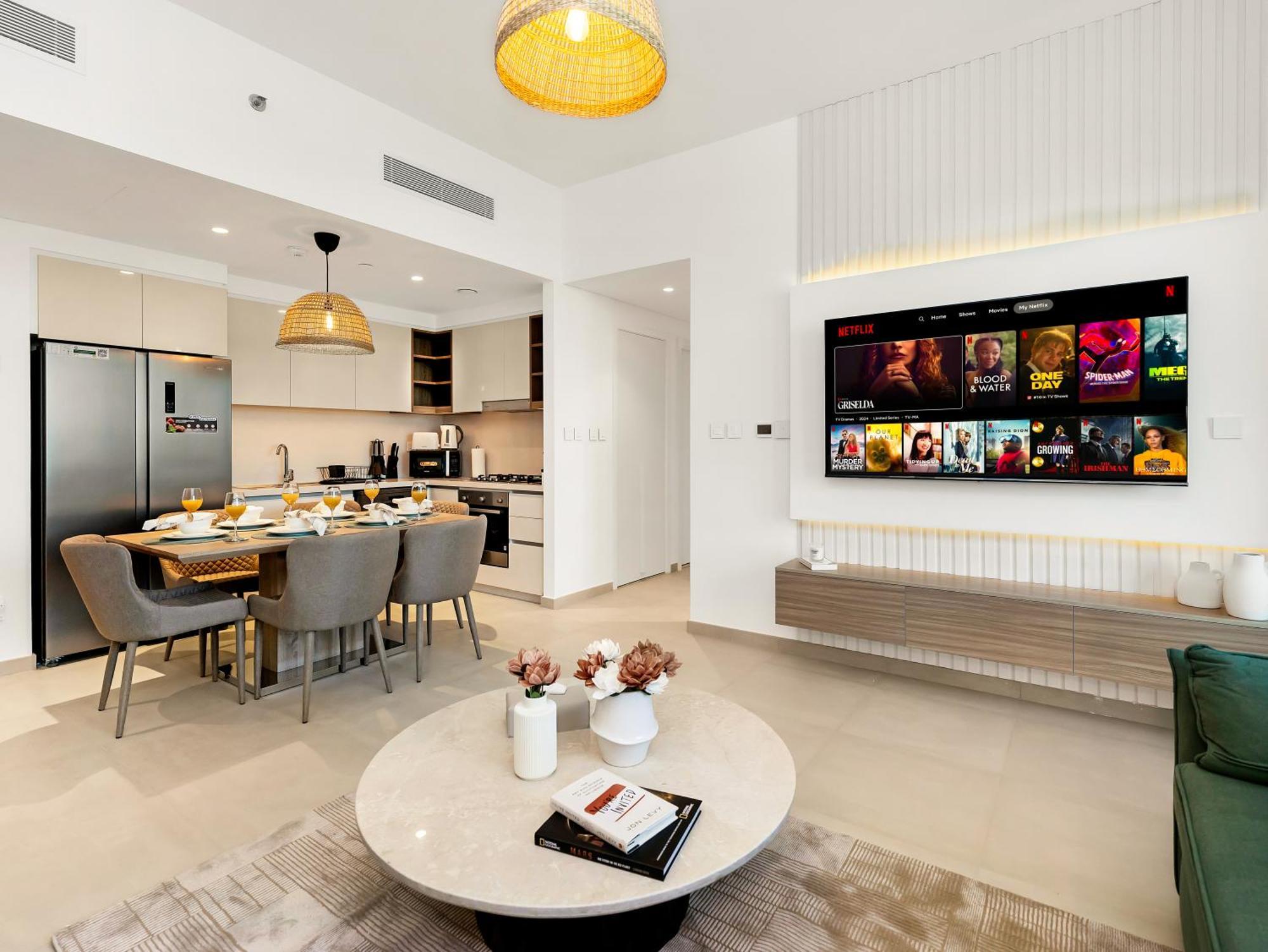 Apartment Lively New 2br Located Between Difc & Downtown With Difc View *